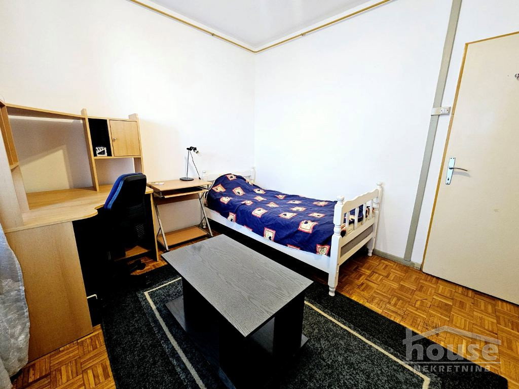 Trosoban stan na prodaju, Nova Detelinara, Novi Sad, 82m², 215.000 €