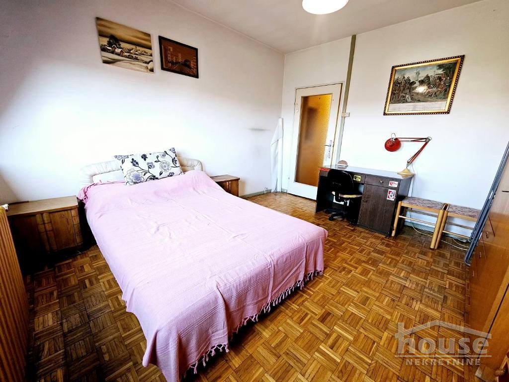 Trosoban stan na prodaju, Nova Detelinara, Novi Sad, 82m², 215.000 €