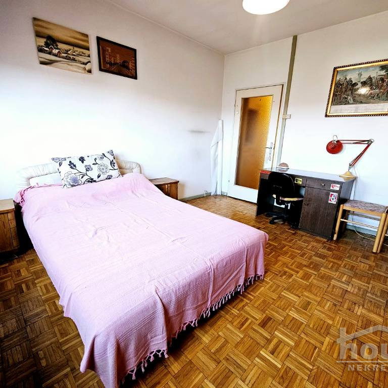 Trosoban stan na prodaju, Nova Detelinara, Novi Sad, 82m², 215.000 €