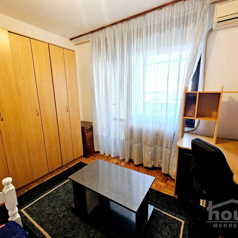 Trosoban stan na prodaju, Nova Detelinara, Novi Sad, 82m², 215.000 €