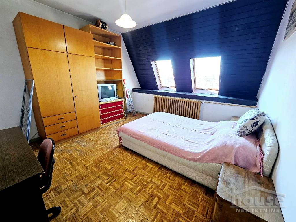 Trosoban stan na prodaju, Nova Detelinara, Novi Sad, 82m², 215.000 €