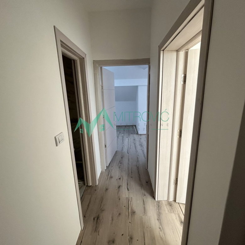 Trosoban stan na prodaju, Nova Detelinara, Novi Sad, 93m², 153.200 €