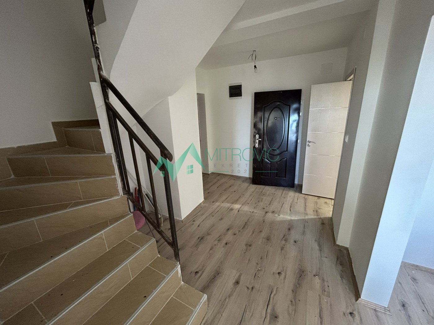 Trosoban stan na prodaju, Nova Detelinara, Novi Sad, 93m², 153.200 €