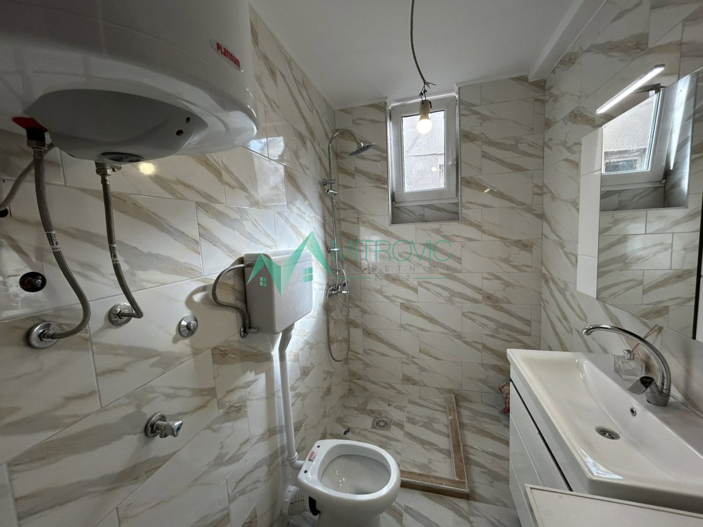 Trosoban stan na prodaju, Nova Detelinara, Novi Sad, 93m², 153.200 €