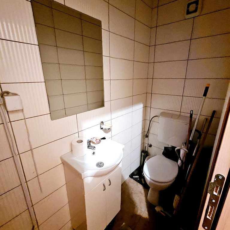 Trosoban stan na prodaju, Salajka, Novi Sad, 75m², 150.000 €