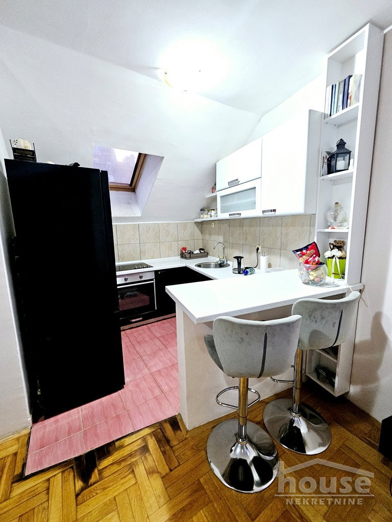 Stan Prodaja Novi Sad  75 m2
