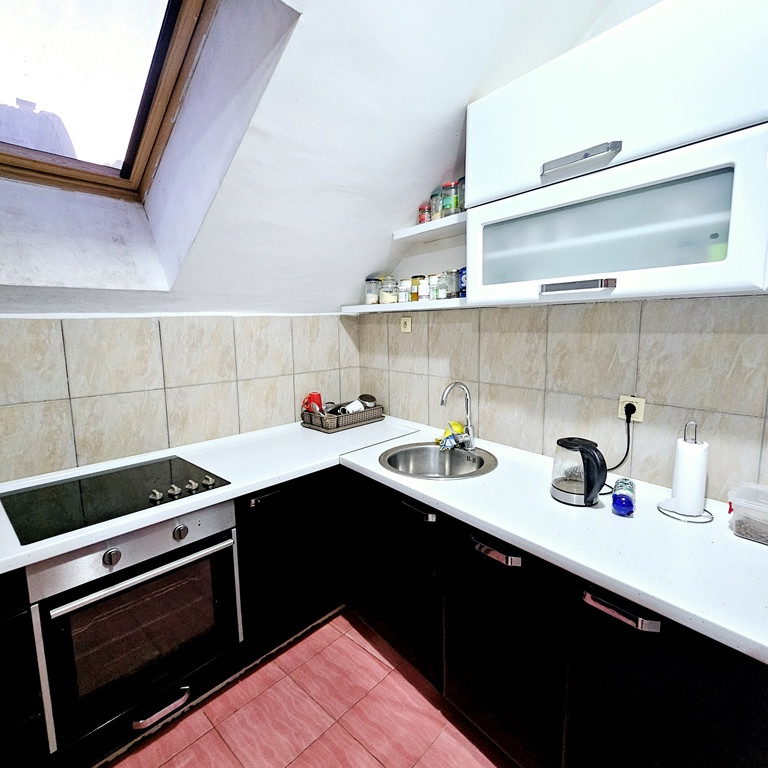 Stan Prodaja Novi Sad  75 m2