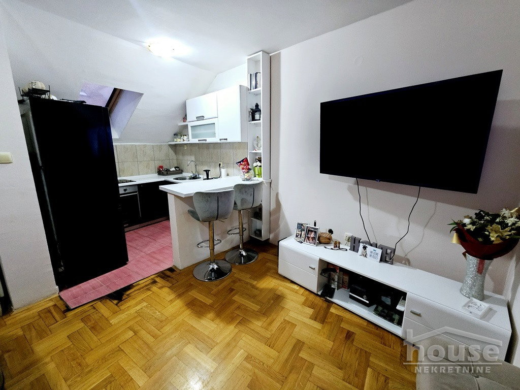 Stan Prodaja Novi Sad  75 m2