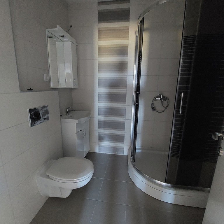 Stan Prodaja Novi Sad  83 m2