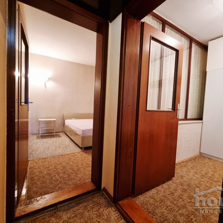 Trosoban stan na prodaju, Adamovićevo Naselje, Novi Sad, 57m², Prizemlje, 136.800 €