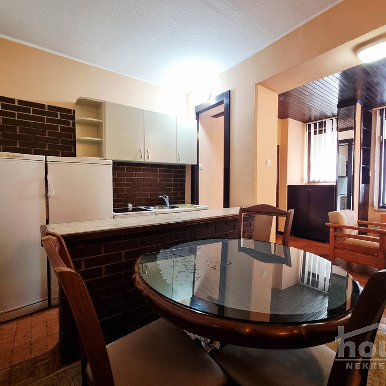 Stan Prodaja Novi Sad  57 m2