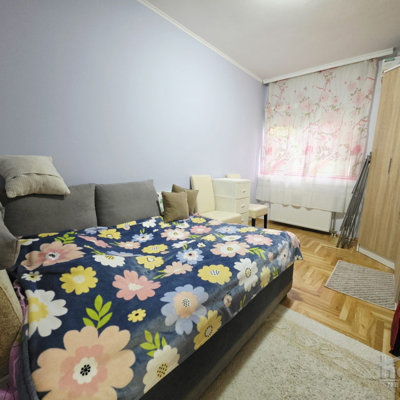 Stan Prodaja Novi Sad  57 m2