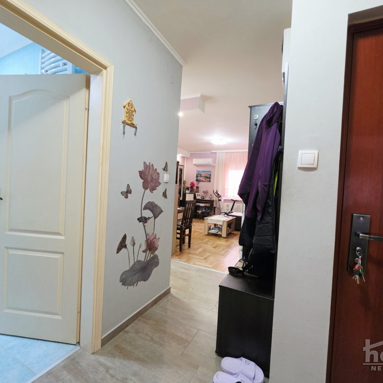 Trosoban stan na prodaju, Adice, Novi Sad, 57m², Prizemlje, 142.500 €