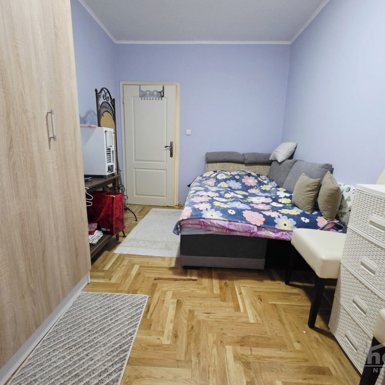 Stan Prodaja Novi Sad  57 m2