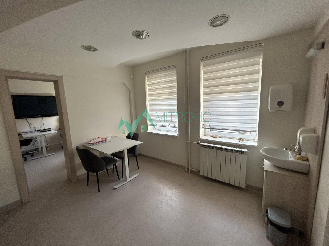 stanovi-3-re-adamoviCevo-naselje-1004278-cdlbg Trosoban stan na prodaju, Adamovićevo Naselje, Novi Sad, 78m², 204.860 €