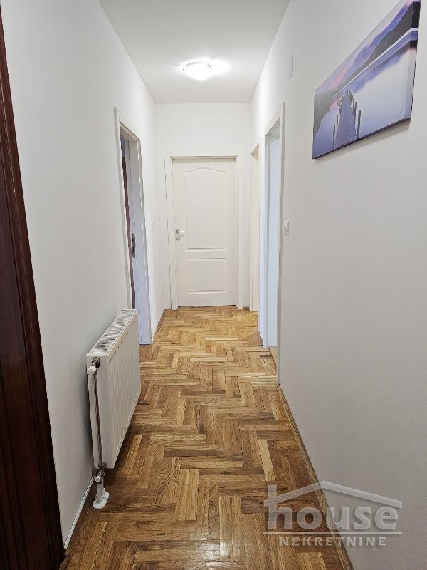 Stan Prodaja Novi Sad  69 m2