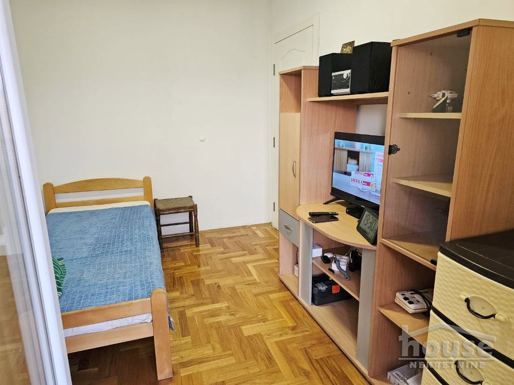 Trosoban stan na prodaju, Adice, Novi Sad, 69m², 145.000 €