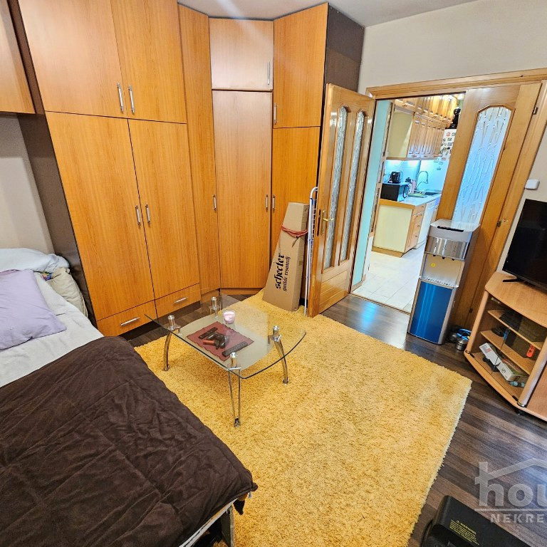Stan Prodaja Novi Sad  65 m2