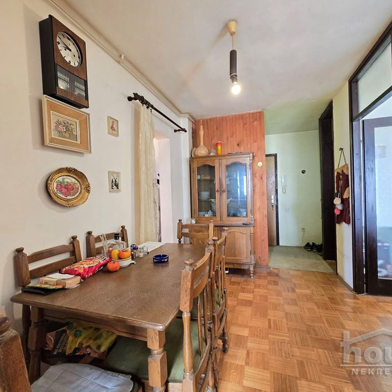 Stan Prodaja Novi Sad  74 m2