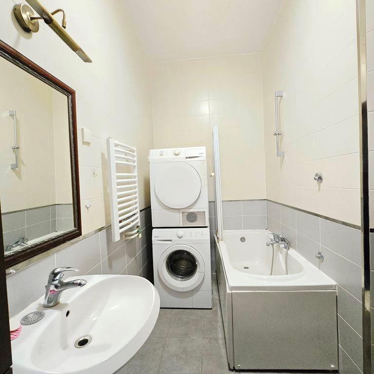 Trosoban stan na prodaju, Bulevar Evrope, Novi Sad, 67m², 165.000 €