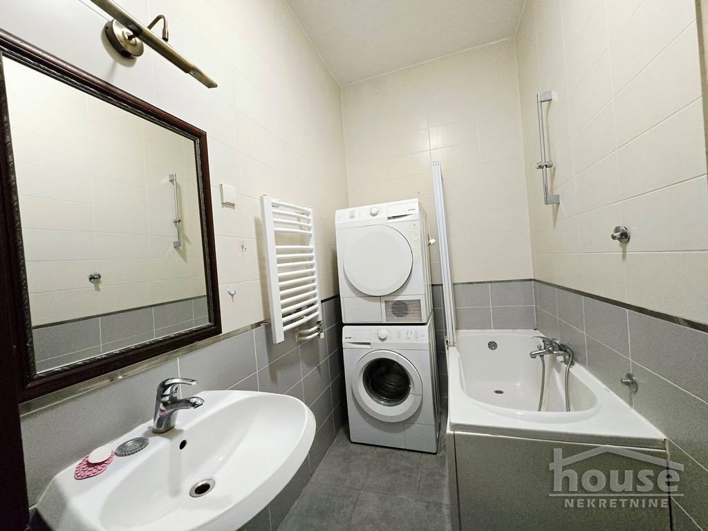 Trosoban stan na prodaju, Bulevar Evrope, Novi Sad, 67m², 165.000 €
