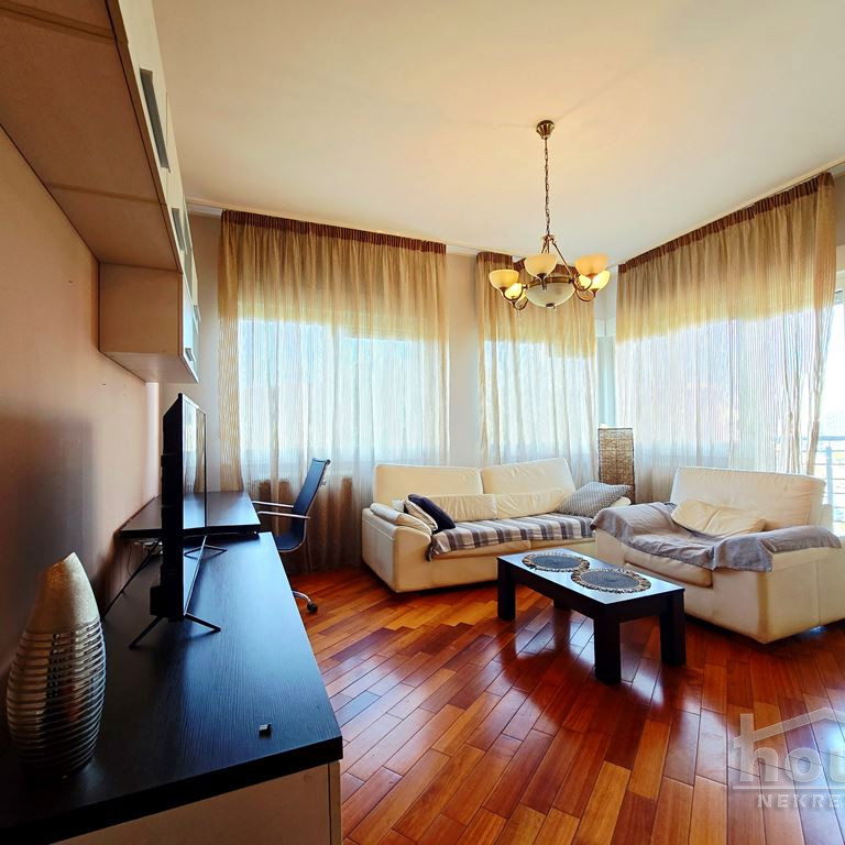 Stan Prodaja Novi Sad  67 m2
