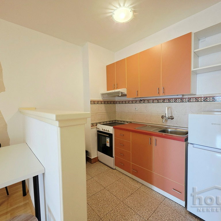 Trosoban stan na prodaju, Bulevar Evrope, Novi Sad, 48m², 133.000 €