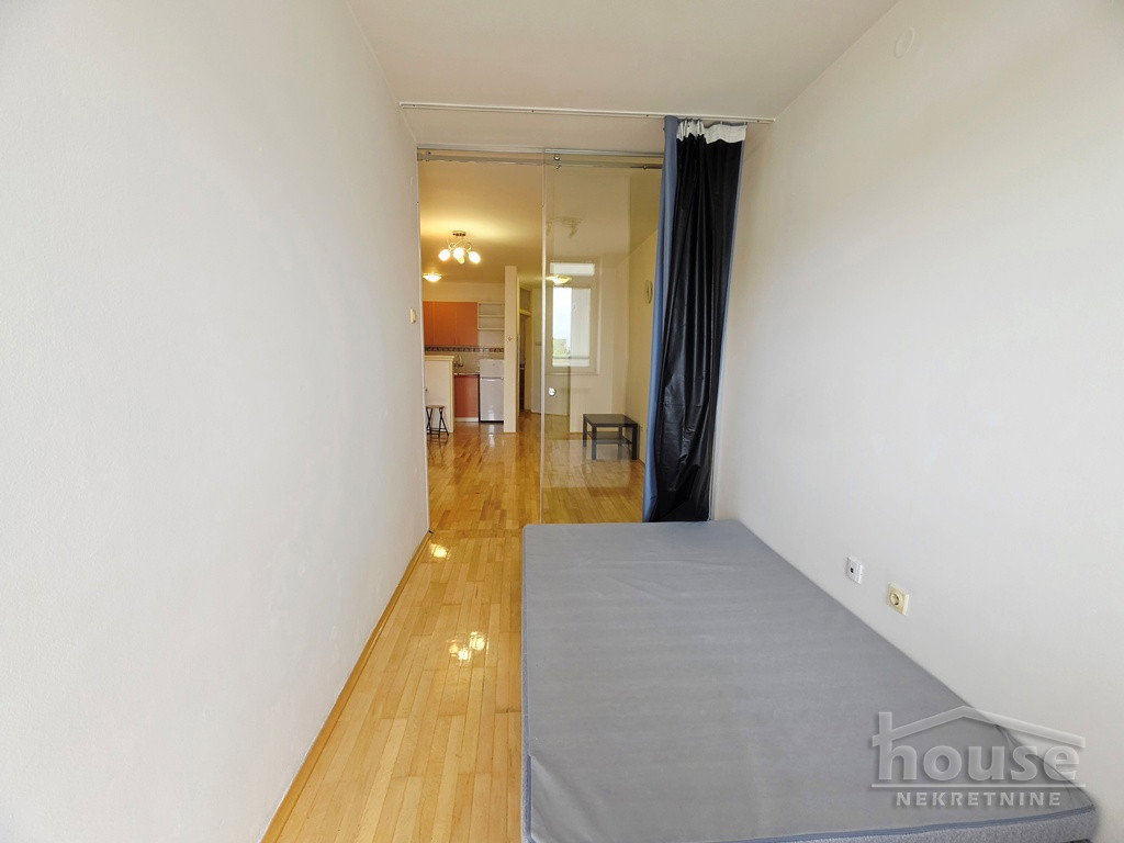 Stan Prodaja Novi Sad  48 m2
