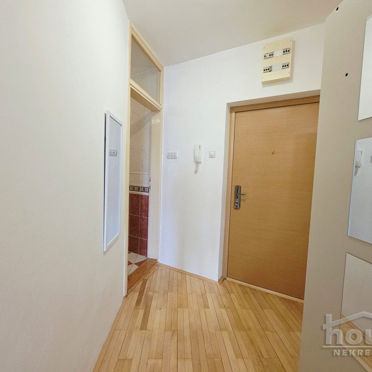 Stan Prodaja Novi Sad  48 m2