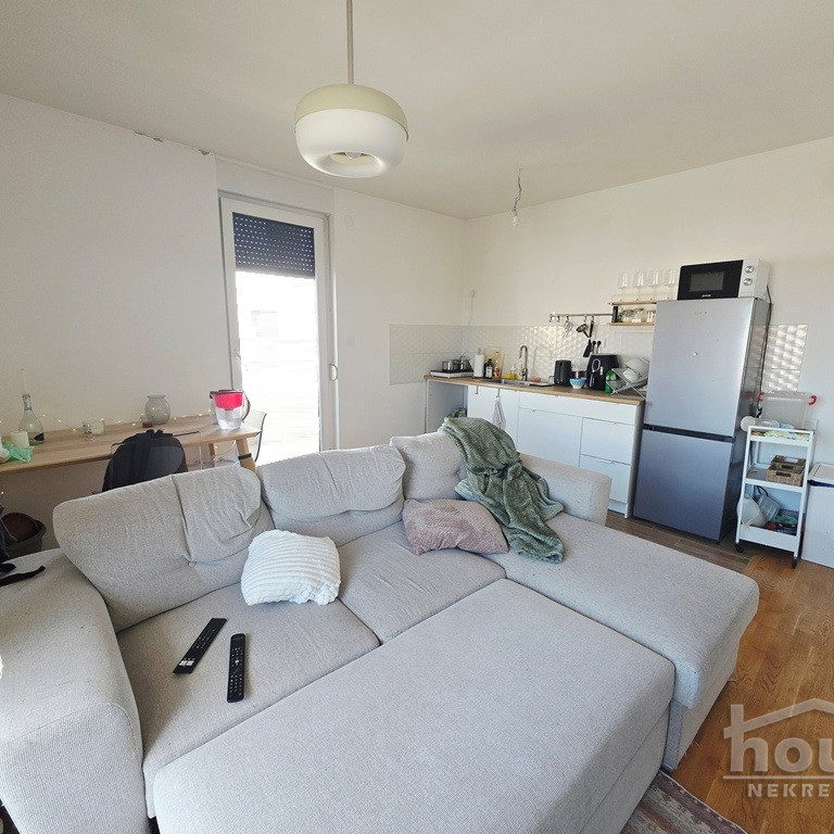 Stan Prodaja Novi Sad  65 m2
