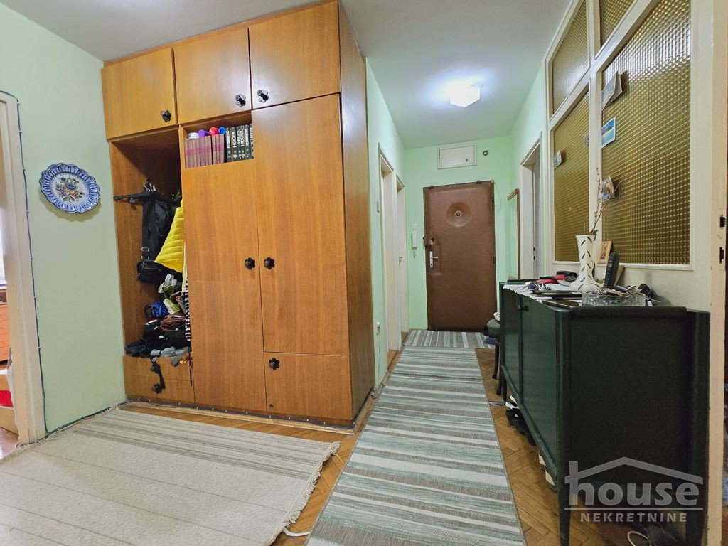 Stan Prodaja Novi Sad  86 m2