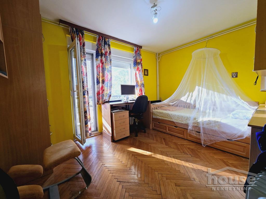 Trosoban stan na prodaju, Centar, Novi Sad, 86m², 4. sprat, 320.000 €