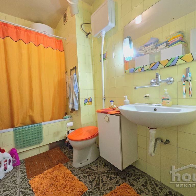 Trosoban stan na prodaju, Centar, Novi Sad, 86m², 4. sprat, 320.000 €