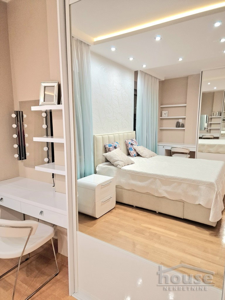 stanovi-3-re-centar-1063091-55sje Trosoban stan na prodaju, Centar, Novi Sad, 105m², 509.850 €