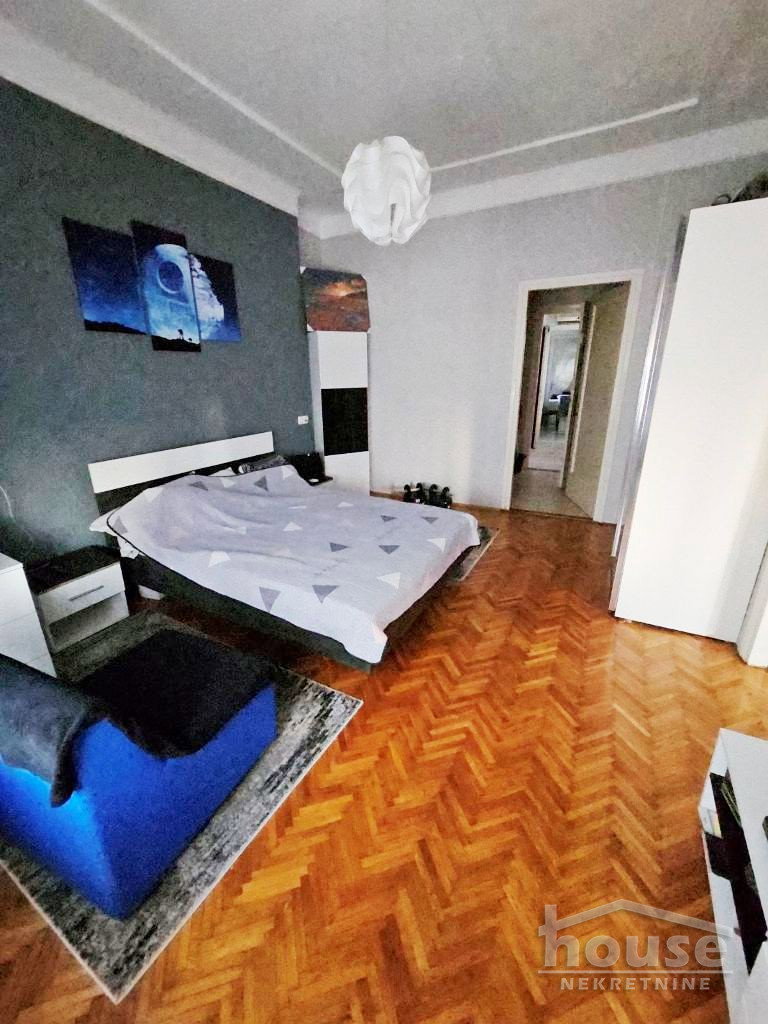 stanovi-3-re-centar-1065104-2vqjx Trosoban stan na prodaju, Centar, Novi Sad, 88m², 3. sprat, 255.000 €