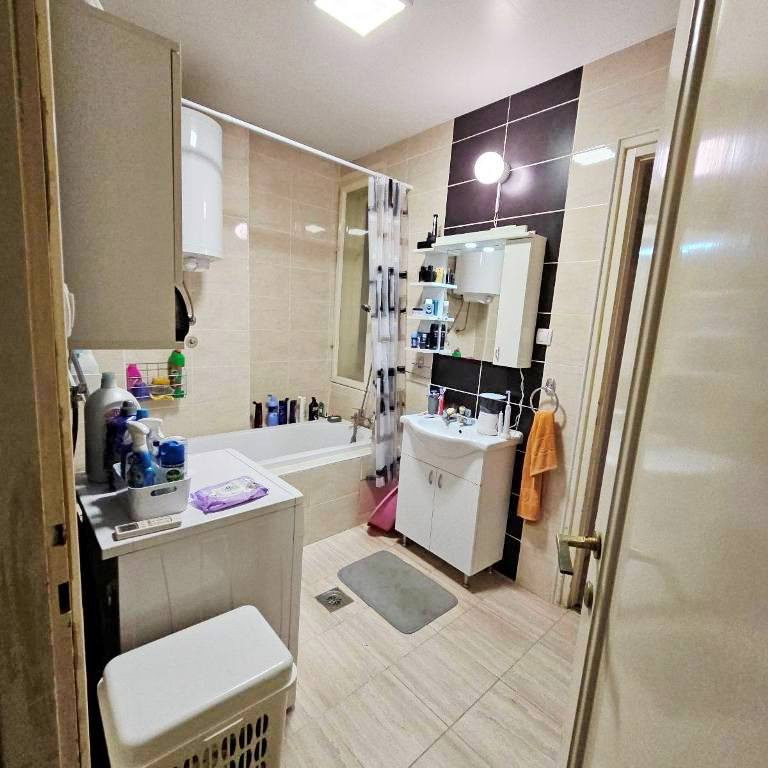 Stan Prodaja Novi Sad  88 m2