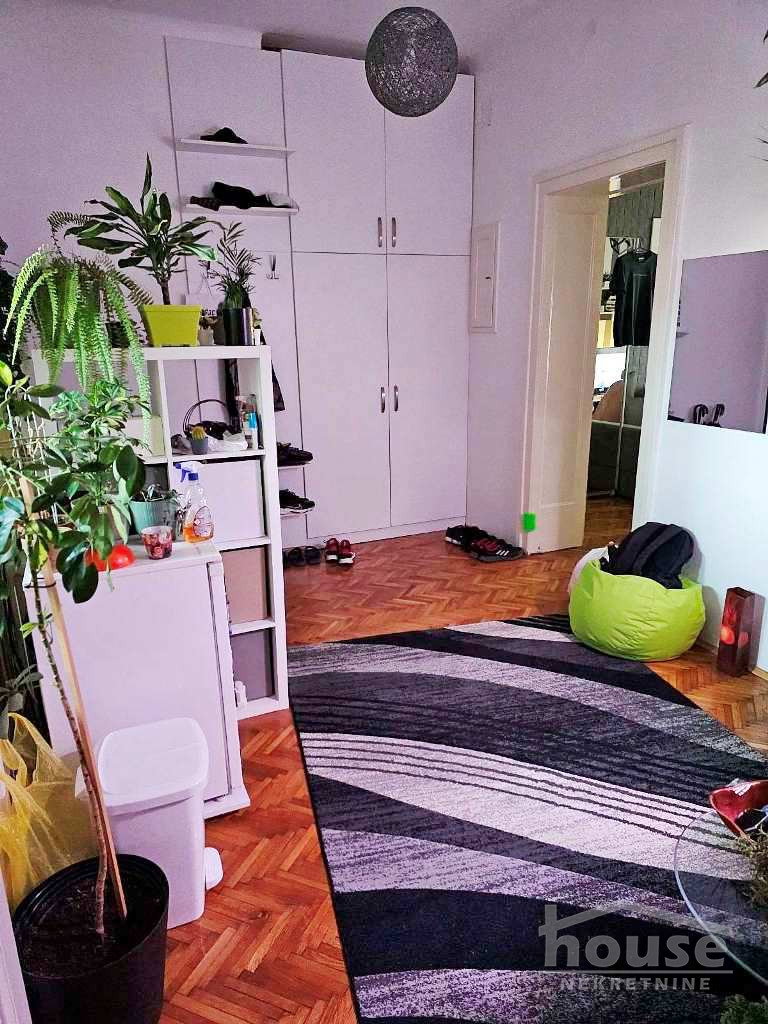 stanovi-3-re-centar-1065104-dpehb Trosoban stan na prodaju, Centar, Novi Sad, 88m², 3. sprat, 255.000 €