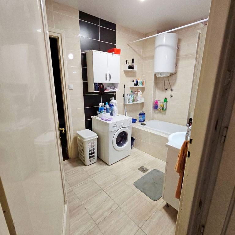 Stan Prodaja Novi Sad  88 m2