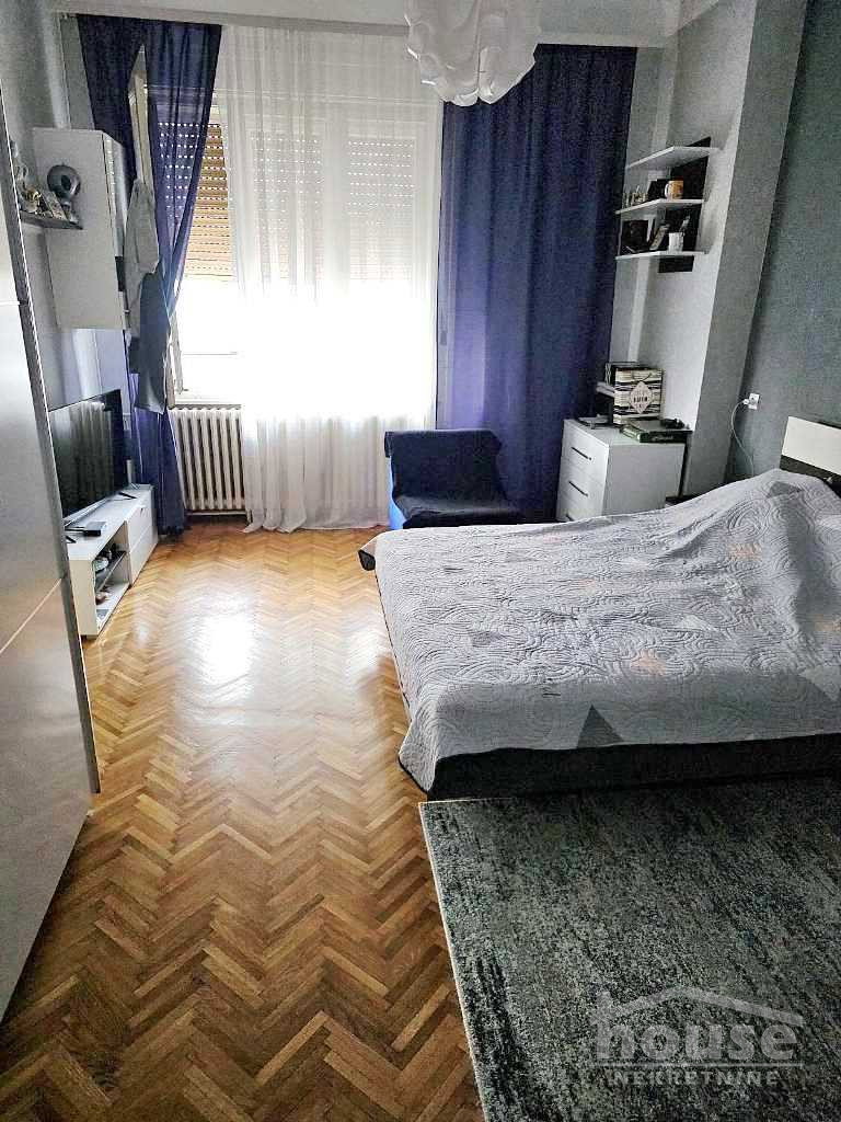 stanovi-3-re-centar-1065104-q4a59 Trosoban stan na prodaju, Centar, Novi Sad, 88m², 3. sprat, 255.000 €