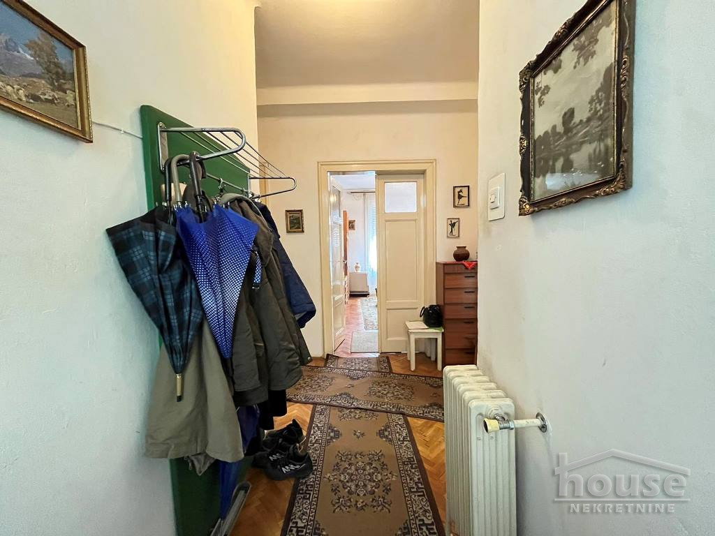 stanovi-3-re-centar-1100491-oo8nm Trosoban stan na prodaju, Centar, Novi Sad, 102m², 265.200 €