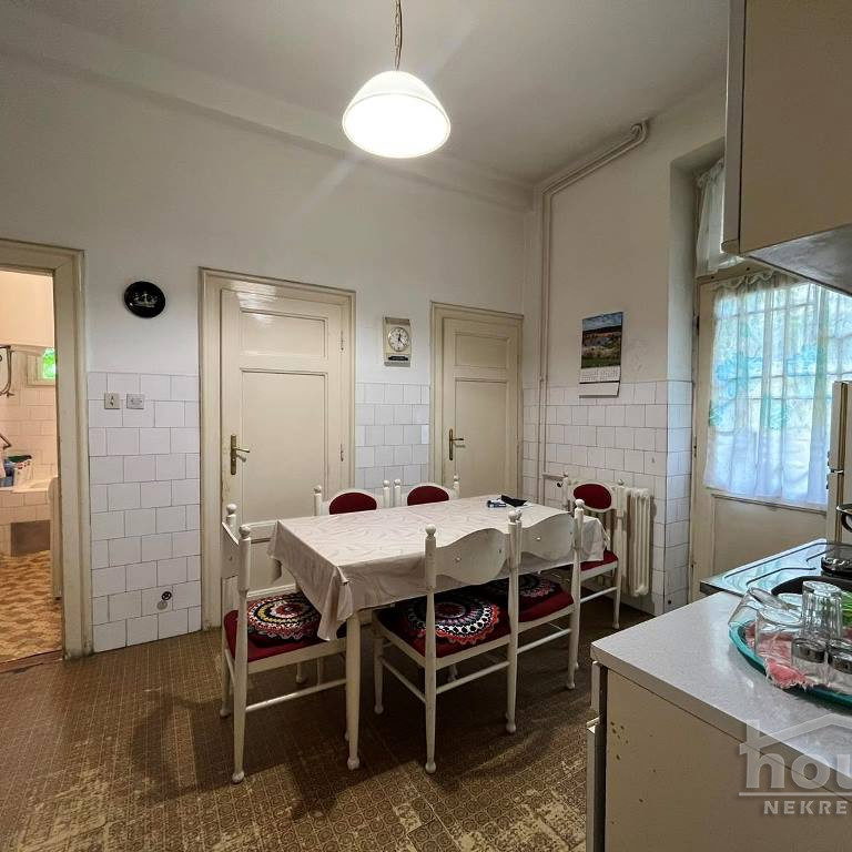Trosoban stan na prodaju, Centar, Novi Sad, 102m², 265.200 €
