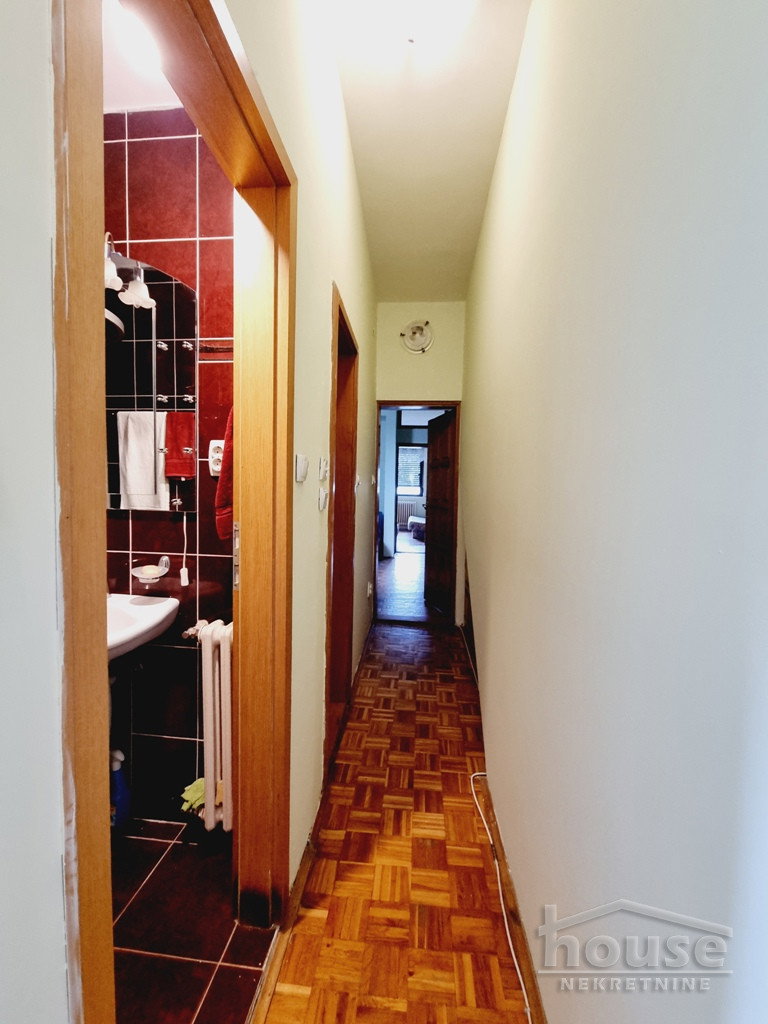 Četvorosoban stan na prodaju, Centar, Novi Sad, 58m², 5. sprat, 144.200 €