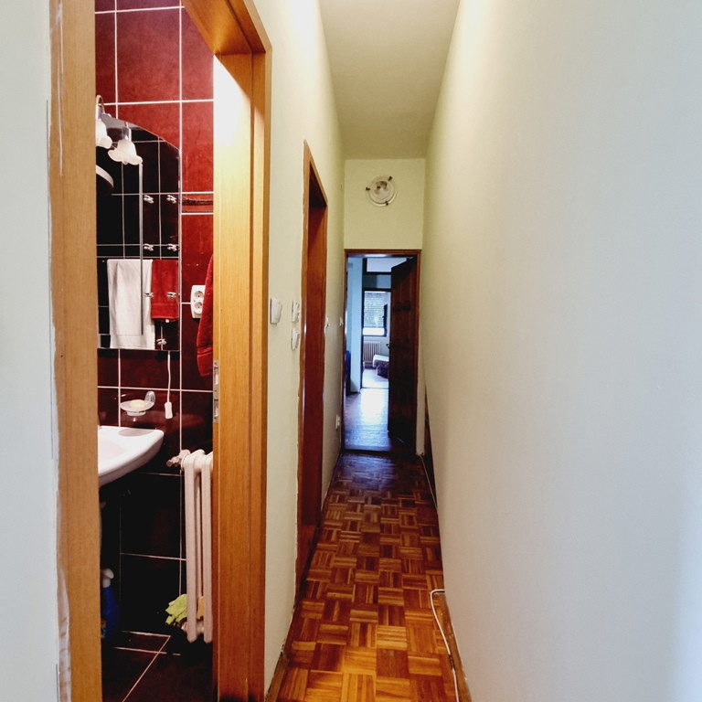Četvorosoban stan na prodaju, Centar, Novi Sad, 58m², 5. sprat, 144.200 €