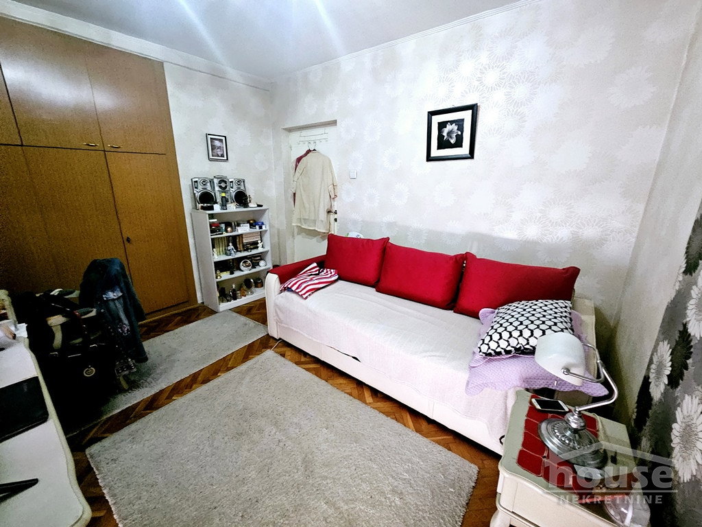 Trosoban stan na prodaju, Centar, Novi Sad, 71m², 176.000 €