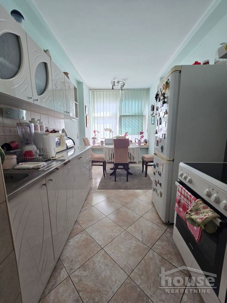 Stan Prodaja Novi Sad  71 m2