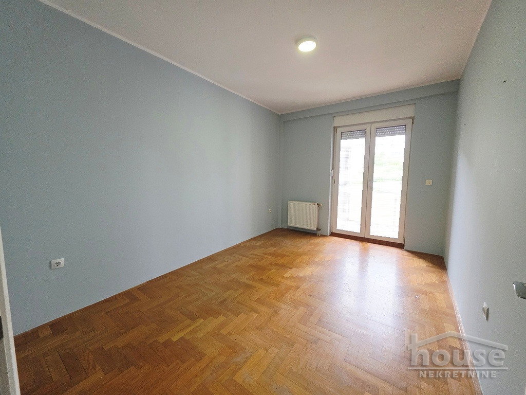 stanovi-3-re-centar-1101838-7hhfm Trosoban stan na prodaju, Centar, Novi Sad, 78m², 3. sprat, 250.000 €