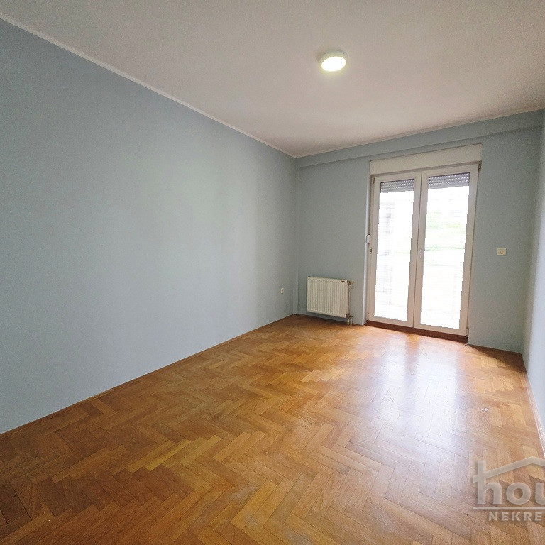 Trosoban stan na prodaju, Centar, Novi Sad, 78m², 3. sprat, 250.000 €