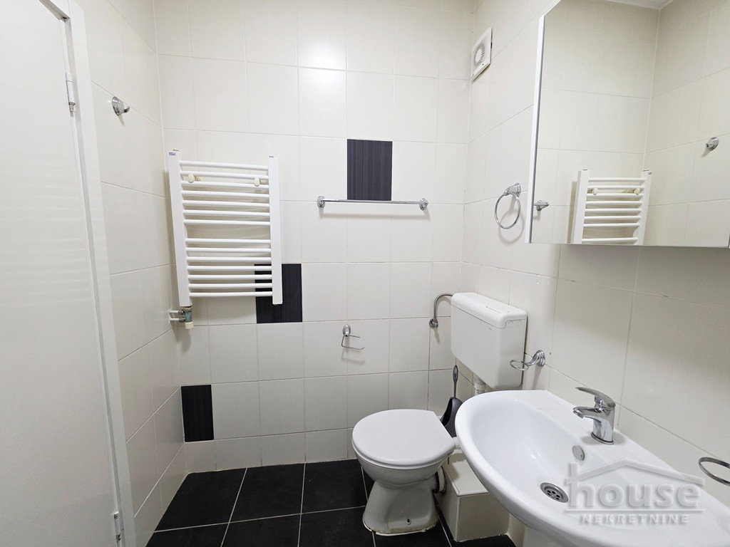 stanovi-3-re-centar-1101838-dafvo Trosoban stan na prodaju, Centar, Novi Sad, 78m², 3. sprat, 250.000 €