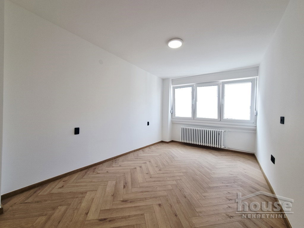 Trosoban stan na prodaju, Socijalno, Novi Sad, 73m², 210.000 €