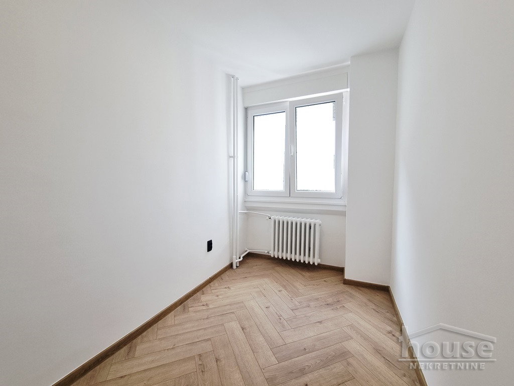 Trosoban stan na prodaju, Socijalno, Novi Sad, 73m², 210.000 €